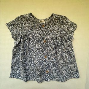 H&M - 4T | Blue Floral Shirt w/ Brown Buttons | Summer | Spring | Easter | Boho
